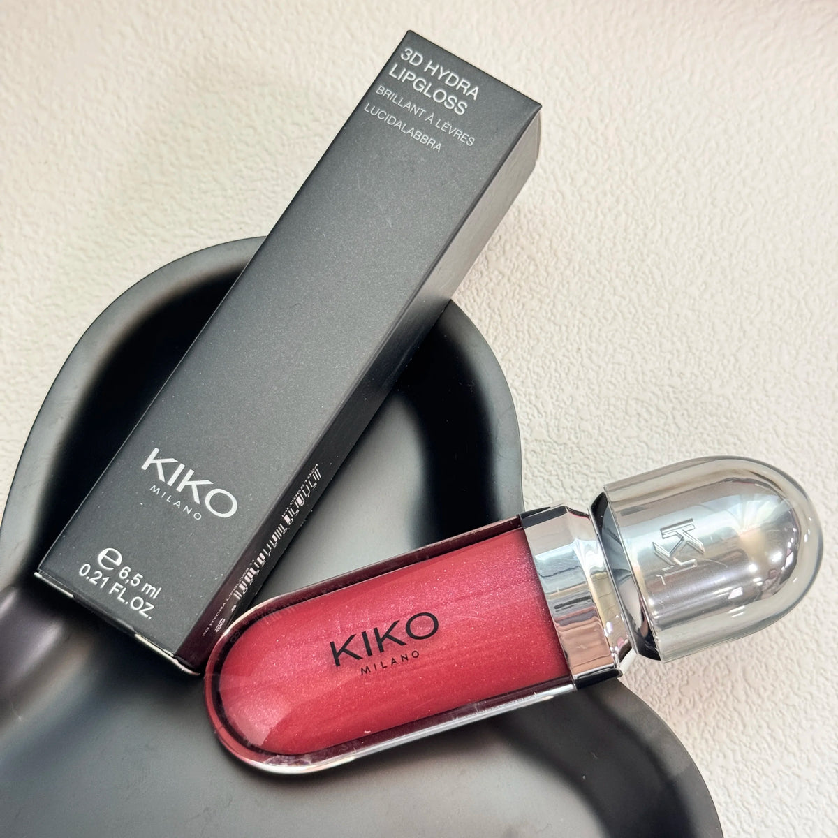 KIKO - Gloss à lèvres liquide 3D effet miroir, nacré et scintillant, hydratant, waterproof, repulpant, brillant et longue tenue sans transfert.