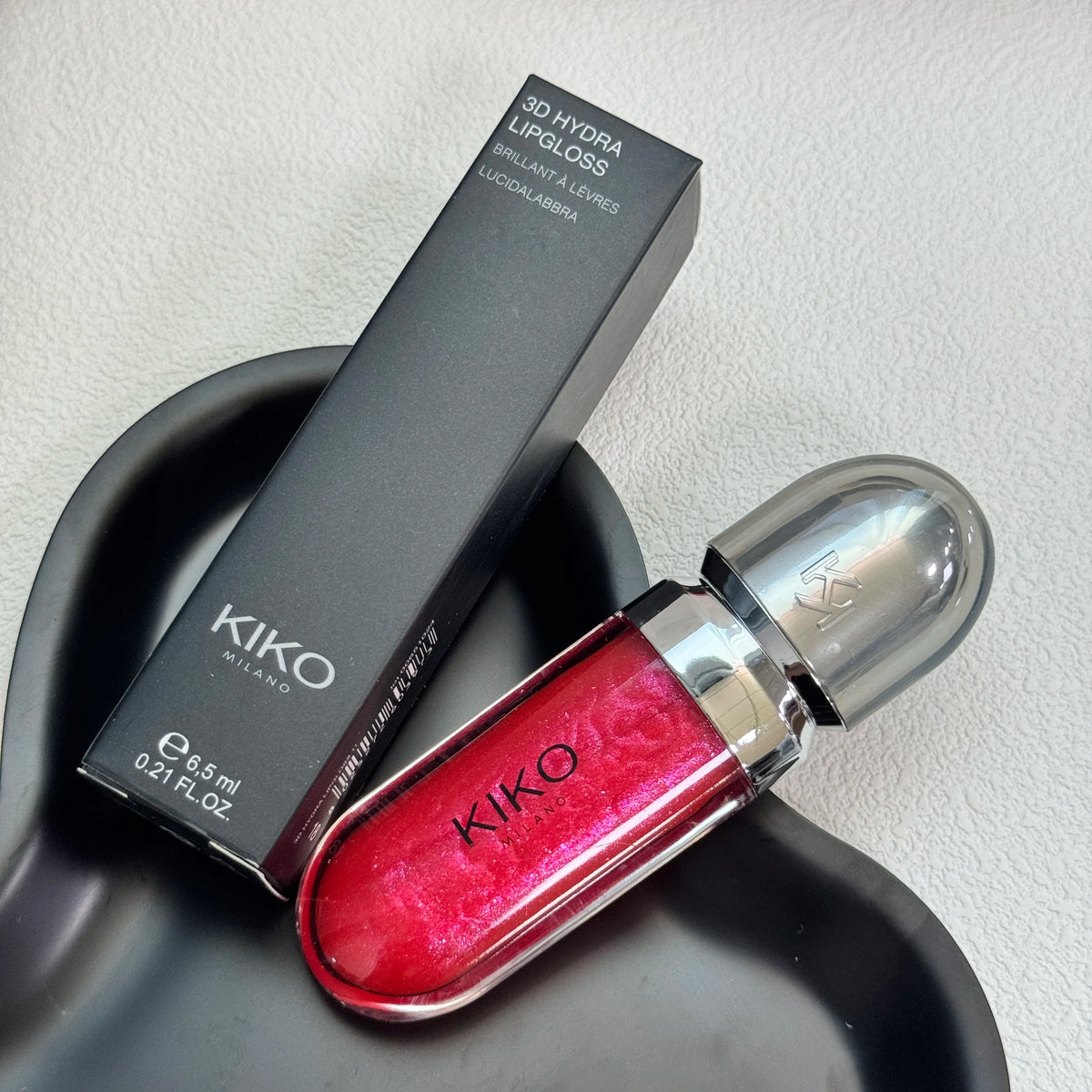 KIKO - Gloss à lèvres liquide 3D effet miroir, nacré et scintillant, hydratant, waterproof, repulpant, brillant et longue tenue sans transfert.