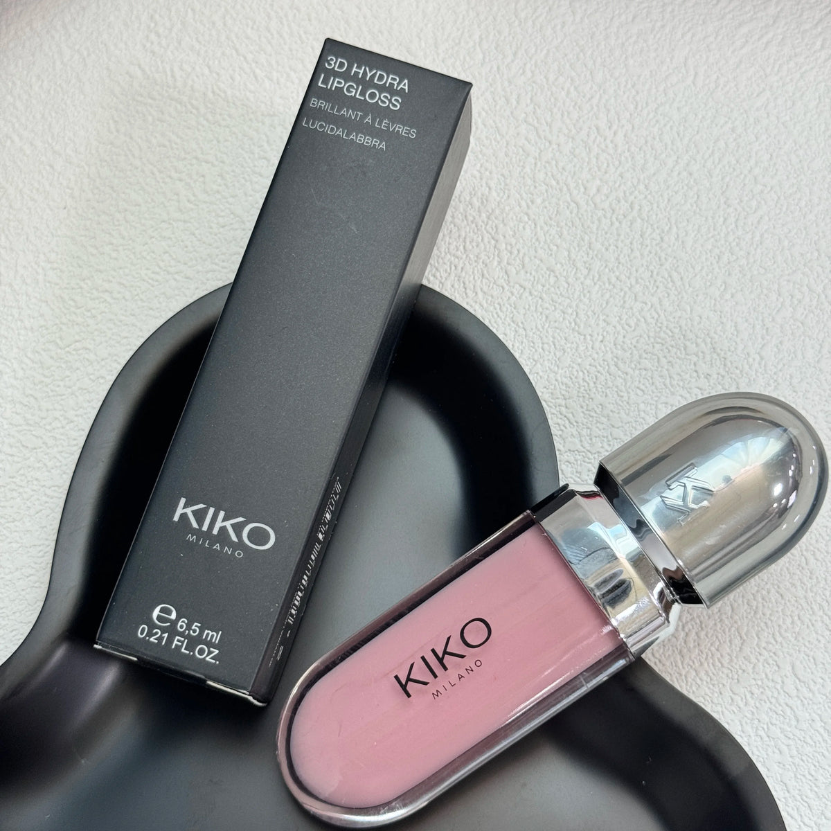 KIKO - Gloss à lèvres liquide 3D effet miroir, nacré et scintillant, hydratant, waterproof, repulpant, brillant et longue tenue sans transfert.