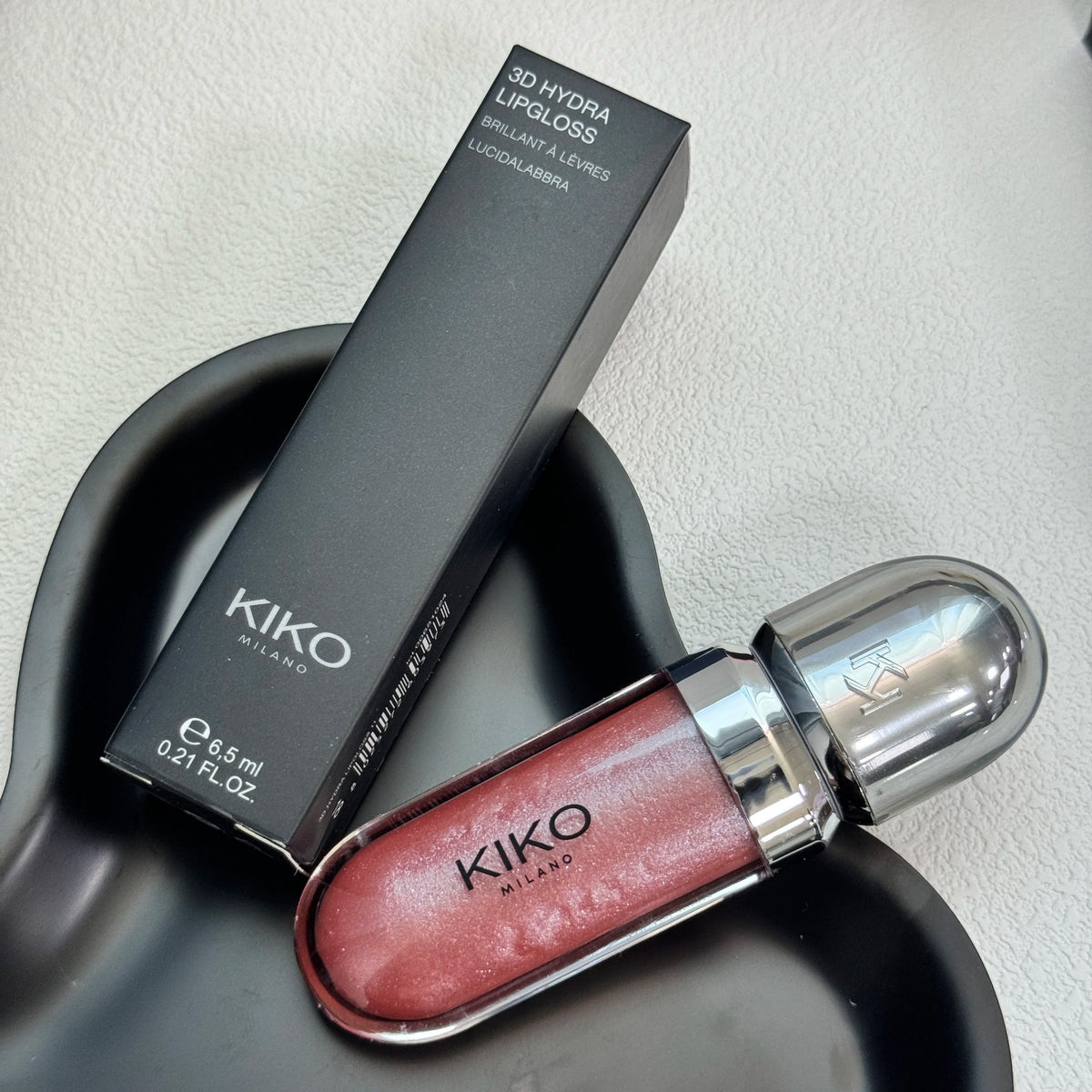 KIKO - Gloss à lèvres liquide 3D effet miroir, nacré et scintillant, hydratant, waterproof, repulpant, brillant et longue tenue sans transfert.