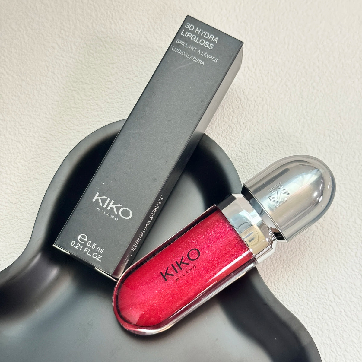 KIKO - Gloss à lèvres liquide 3D effet miroir, nacré et scintillant, hydratant, waterproof, repulpant, brillant et longue tenue sans transfert.