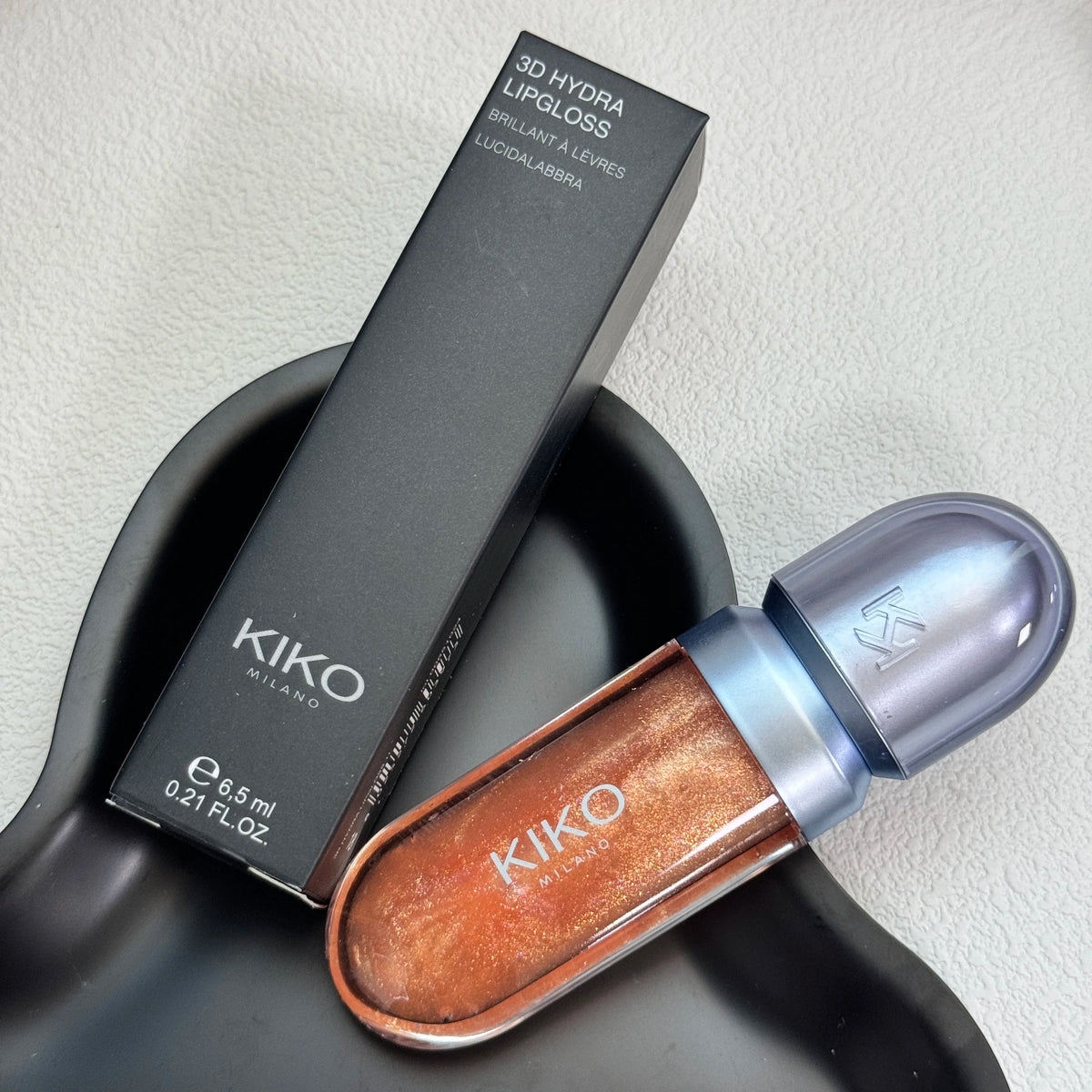 KIKO - Gloss à lèvres liquide 3D effet miroir, nacré et scintillant, hydratant, waterproof, repulpant, brillant et longue tenue sans transfert.