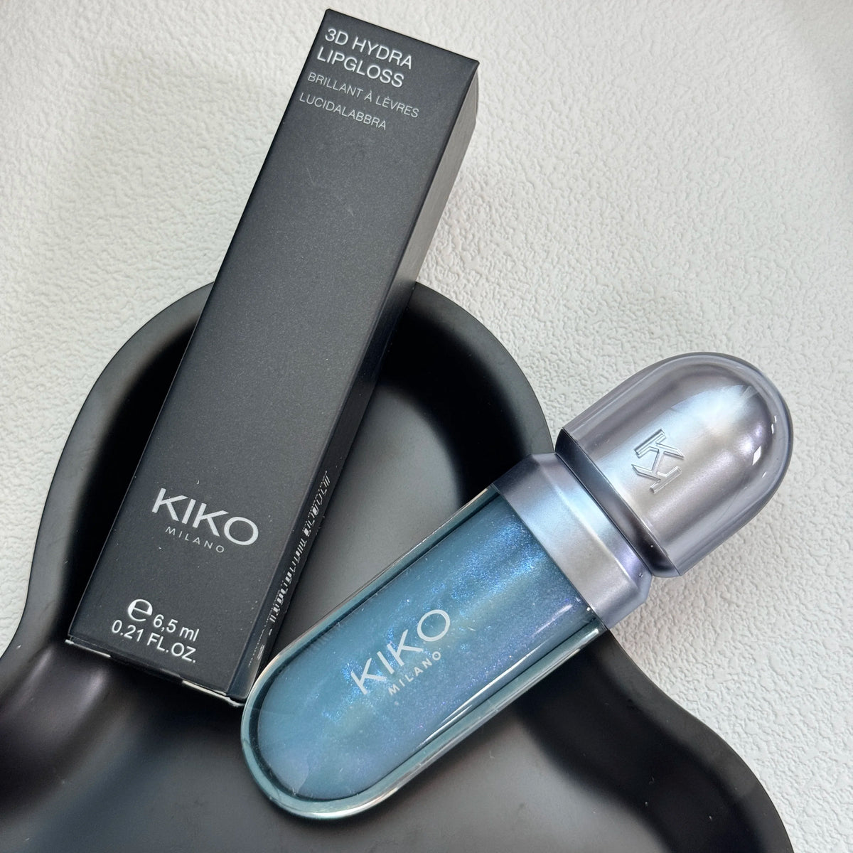 KIKO - Gloss à lèvres liquide 3D effet miroir, nacré et scintillant, hydratant, waterproof, repulpant, brillant et longue tenue sans transfert.