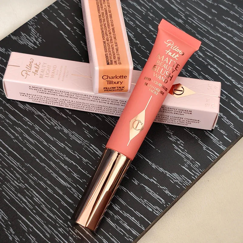 Charlotte Tilbury - Stick à lèvres longue tenue