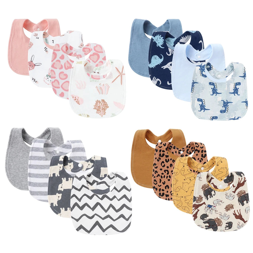Lot de 4 bavoirs et langes pour bébé