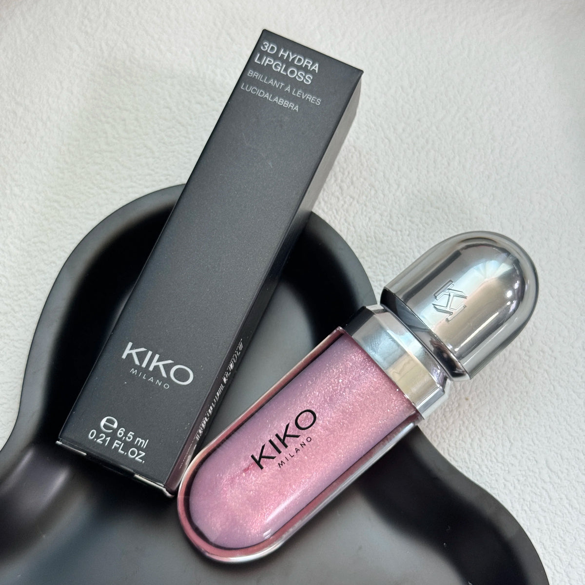 KIKO - Gloss à lèvres liquide 3D effet miroir, nacré et scintillant, hydratant, waterproof, repulpant, brillant et longue tenue sans transfert.